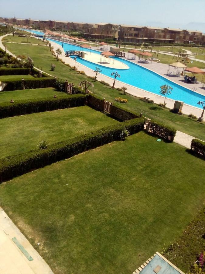 Шале Marina Wadi Degla Families Only Pool View 2nd Floor 6 Adults Айн-Сохна